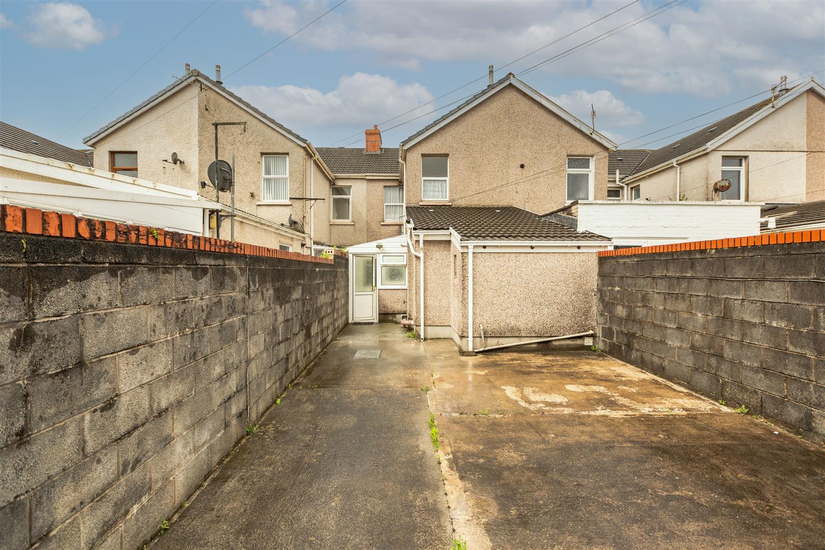 New Dock Road, Llanelli, SA15 2EG